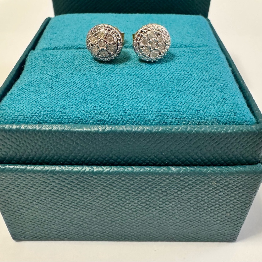 Authentic Effy Jewelry Two Tone Sterling silver & Gold Diamond Stud Earrings - Picture 6 of 8
